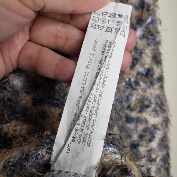 Zara| Animal Print Light pullover sweater - Picture 5 of 8